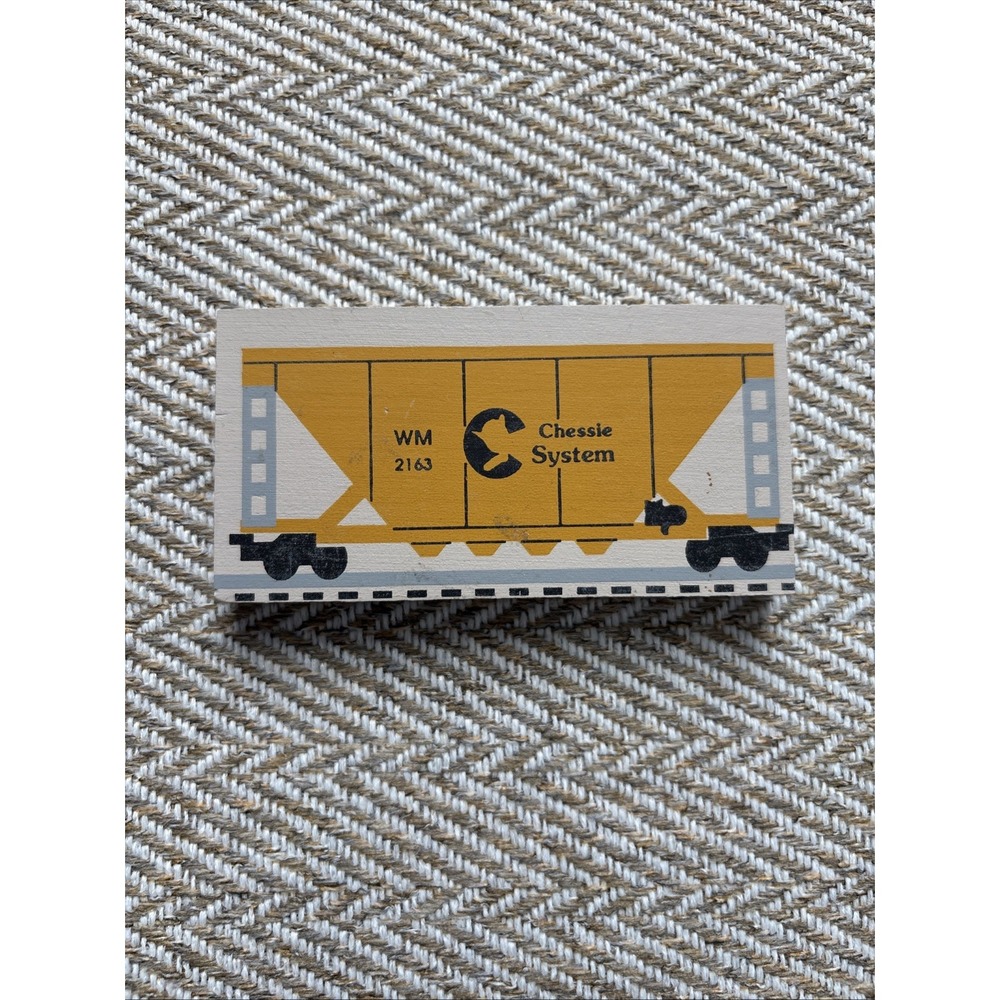 The Cat's Meow CHESSIE HOPPER CAR Accessory 1994